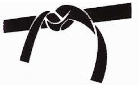 JADE BOURGES CEINTURE NOIRE 1ER DAN